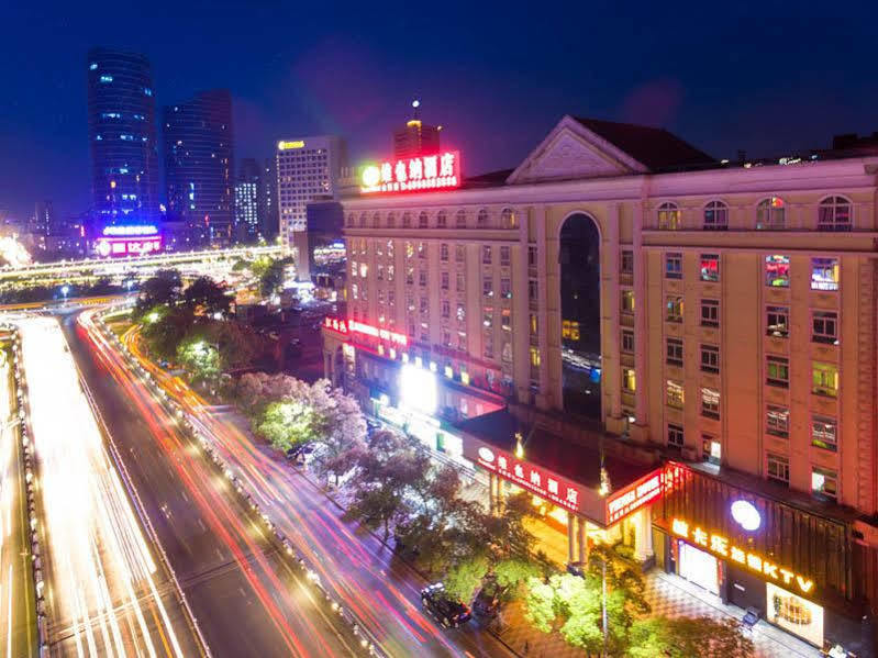 Vienna Hotel Nanchang Railway Staion Esterno foto